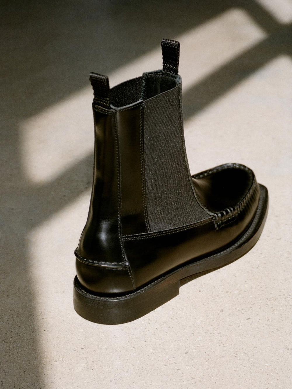 Hereu Boots | ALDA - Mid-Calf Chelsea Boot - Women