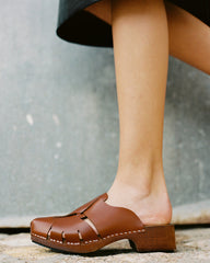 Hereu Sandals | LICIA - Square Toe-Fisherman Mule Clog - Women