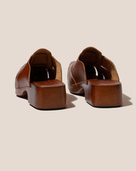 Hereu Sandals | LICIA - Square Toe-Fisherman Mule Clog - Women