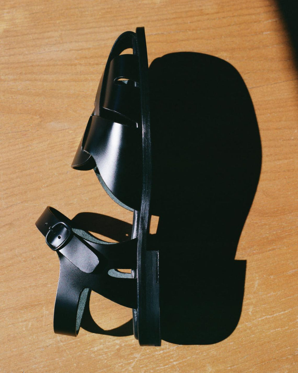 Hereu Sandals | PEDRA - Squared Closed-Toe Fisherman Sandal - Women