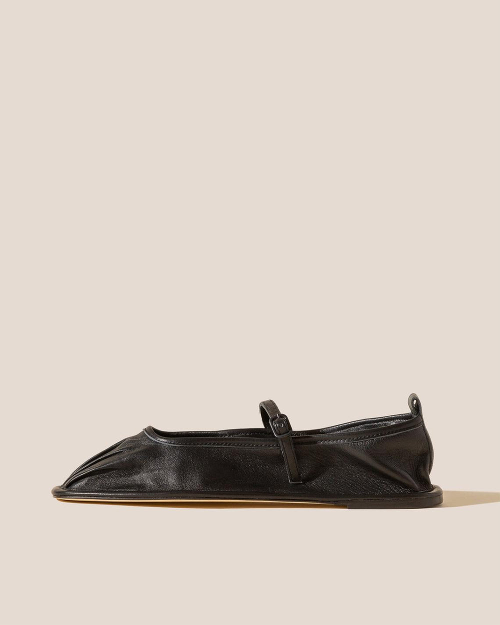 Hereu Soft Shoes | DANSA - Pleated-Toe Mary Jane Pump - Women