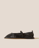 Hereu Soft Shoes | DANSA - Pleated-Toe Mary Jane Pump - Women