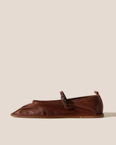 Hereu Soft Shoes | DANSA SUPPLE SHINY - Pleated-Toe Mary Jane Pump - Women