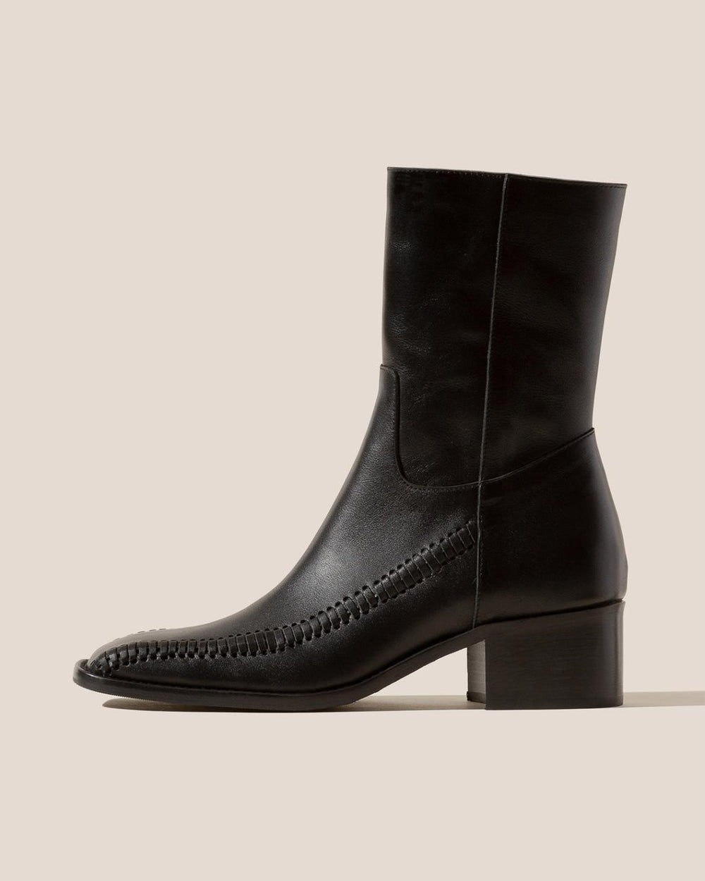 Hereu Boots | ALCARI - Square Toe Ankle Boot - Women