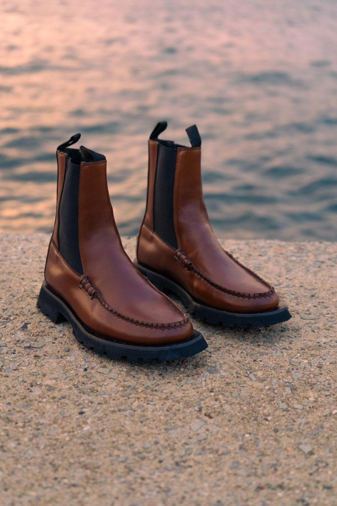 Hereu Boots | ALDA SPORT - Tread Sole Mid-Calf Chelsea Boot - Men
