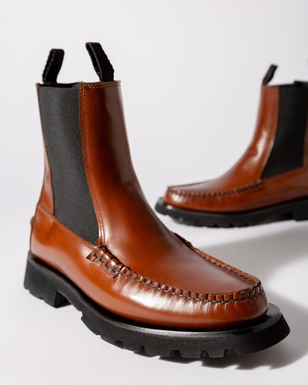 Hereu Boots | ALDA SPORT - Tread Sole Mid-Calf Chelsea Boot - Women