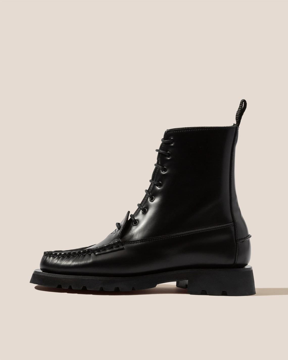 Hereu Boots | CORDO - Tread Sole Lace-Up Loafer Boot - Women