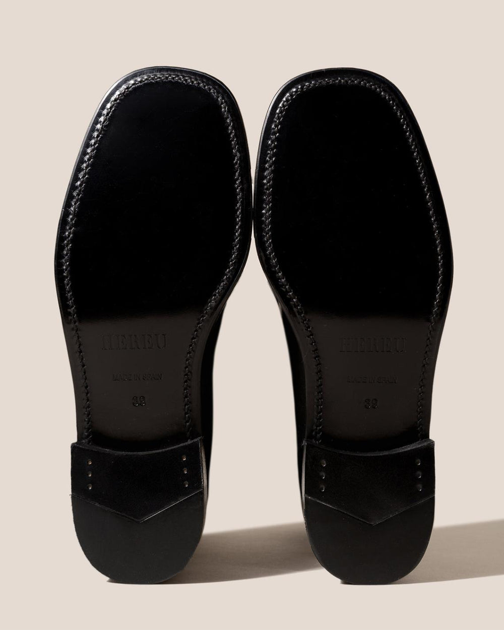 Hereu Boots | QUADRA GRAINY - Square Toe Back Zip Boot - Women