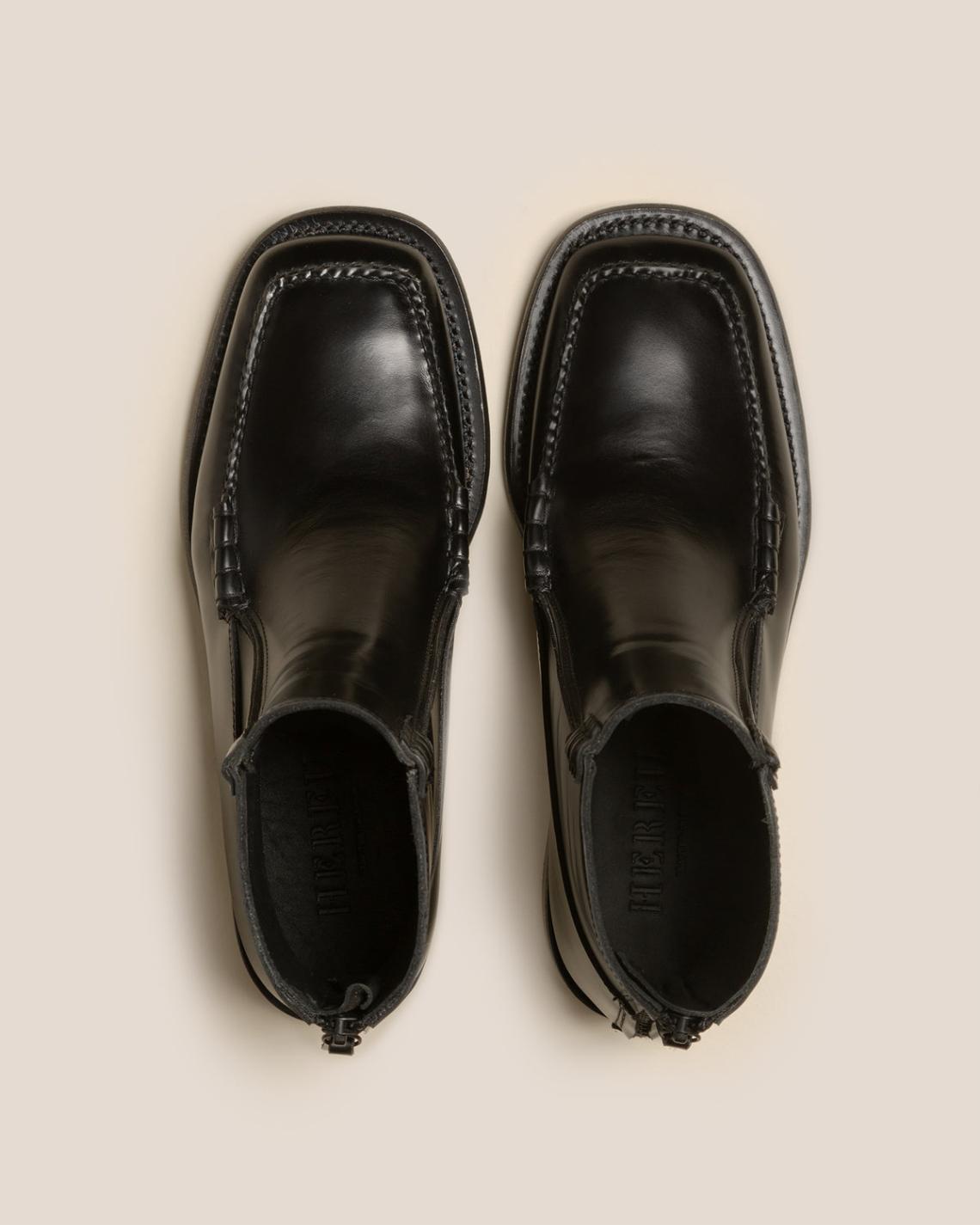 Hereu Boots | QUADRA - Square-Toe Back Zip Boot - Women