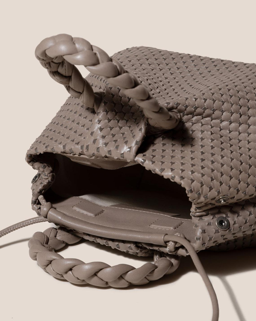 Hereu Crossbody Bags | BOMBON M WOVEN - Plaited-handle Leather Crossbody Bag - Women