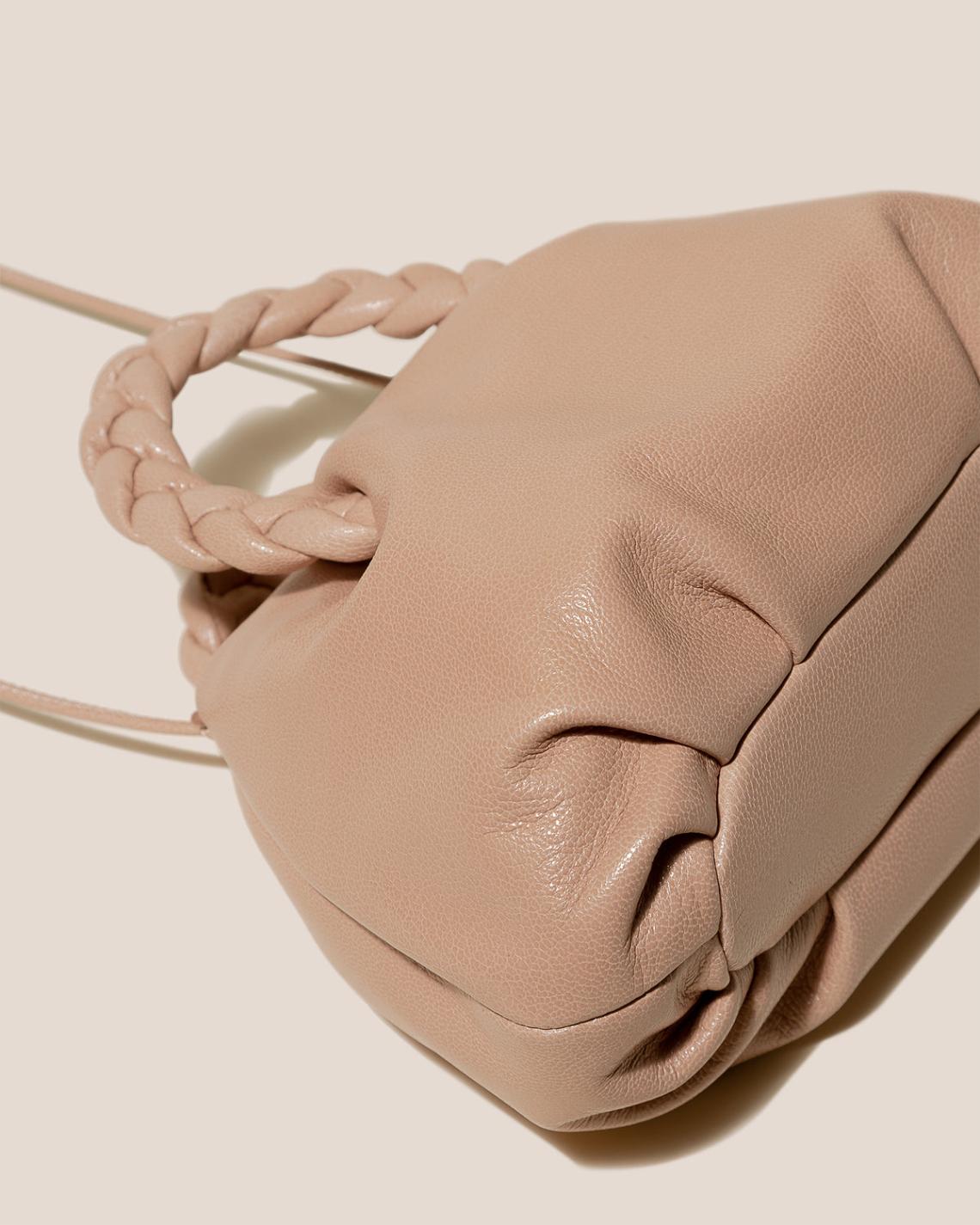 Hereu Crossbody Bags | BOMBON SUPPLE SHINY - Plaited-handle Leather Crossbody Bag - Women