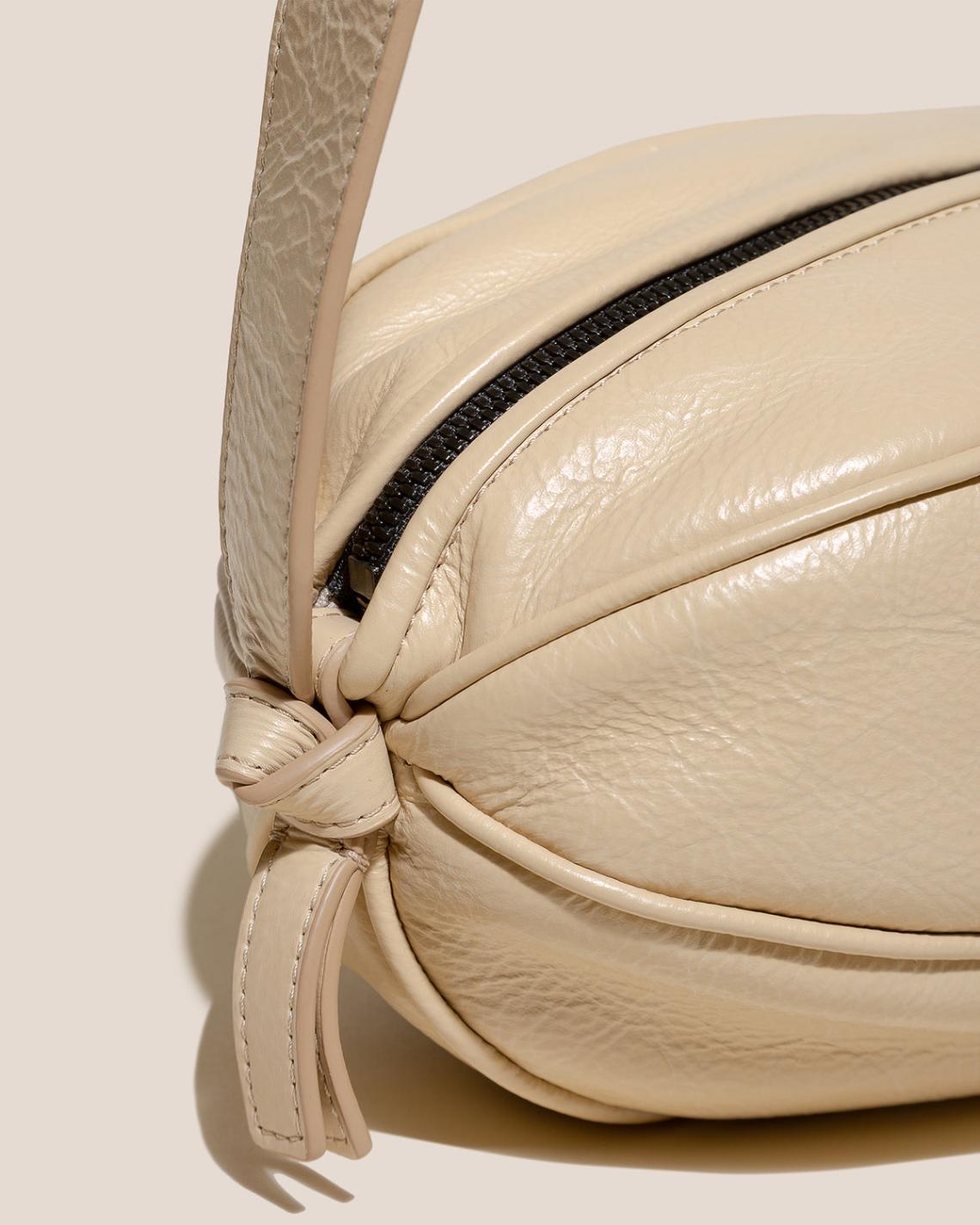 Hereu Crossbody Bags | BOYA L DISTRESSED - Ball-Shaped Crossbody Bag - Women/Men