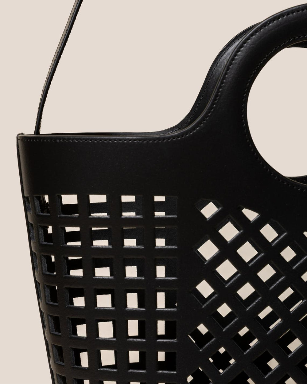 Hereu Crossbody Bags | COLMADO - Cut-out Leather Tote Bag - Women
