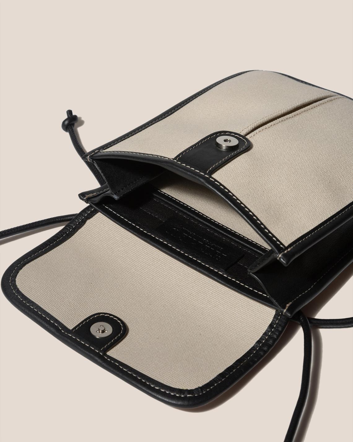 Hereu Crossbody Bags | TERRA - Square-Flat Crossbody Bag - Women/Men