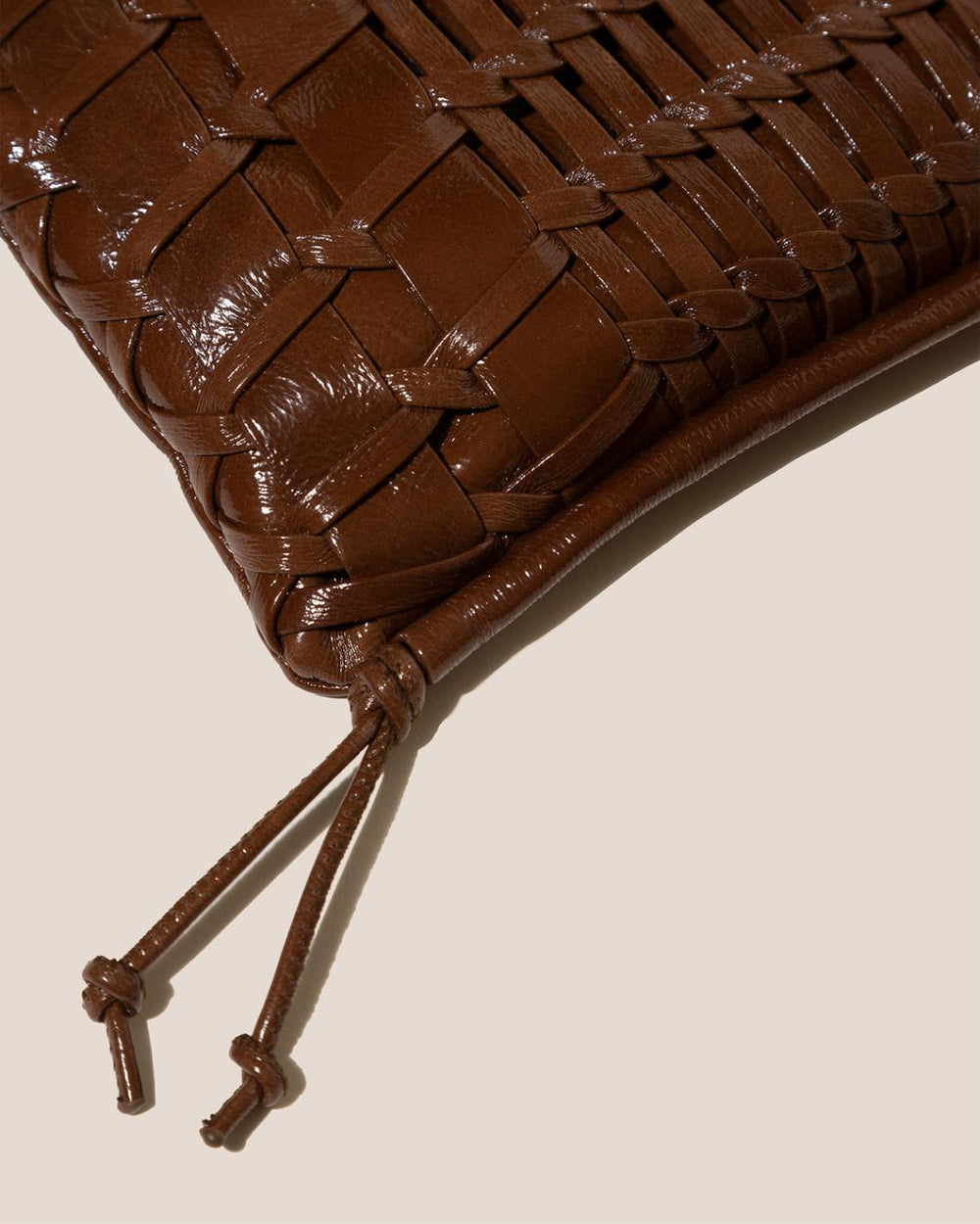 Hereu Crossbody Bags | TRENA MINI CRINKLED GLOSSY - Flat Square Crossbody Bag - Women/Men