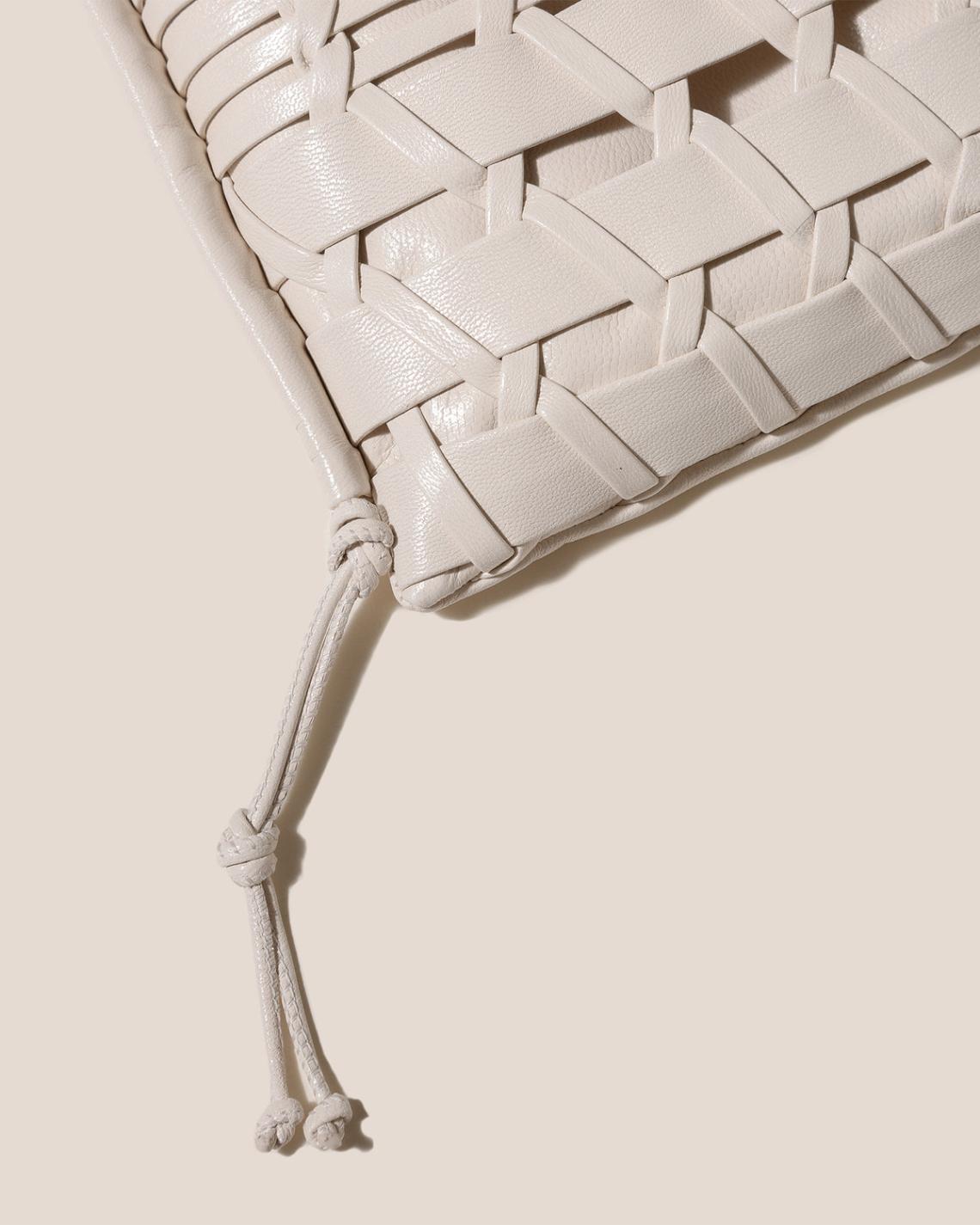 Hereu Crossbody Bags | TRENA SUPPLE SHINY - Flat Square Crossbody Bag - Women/Men