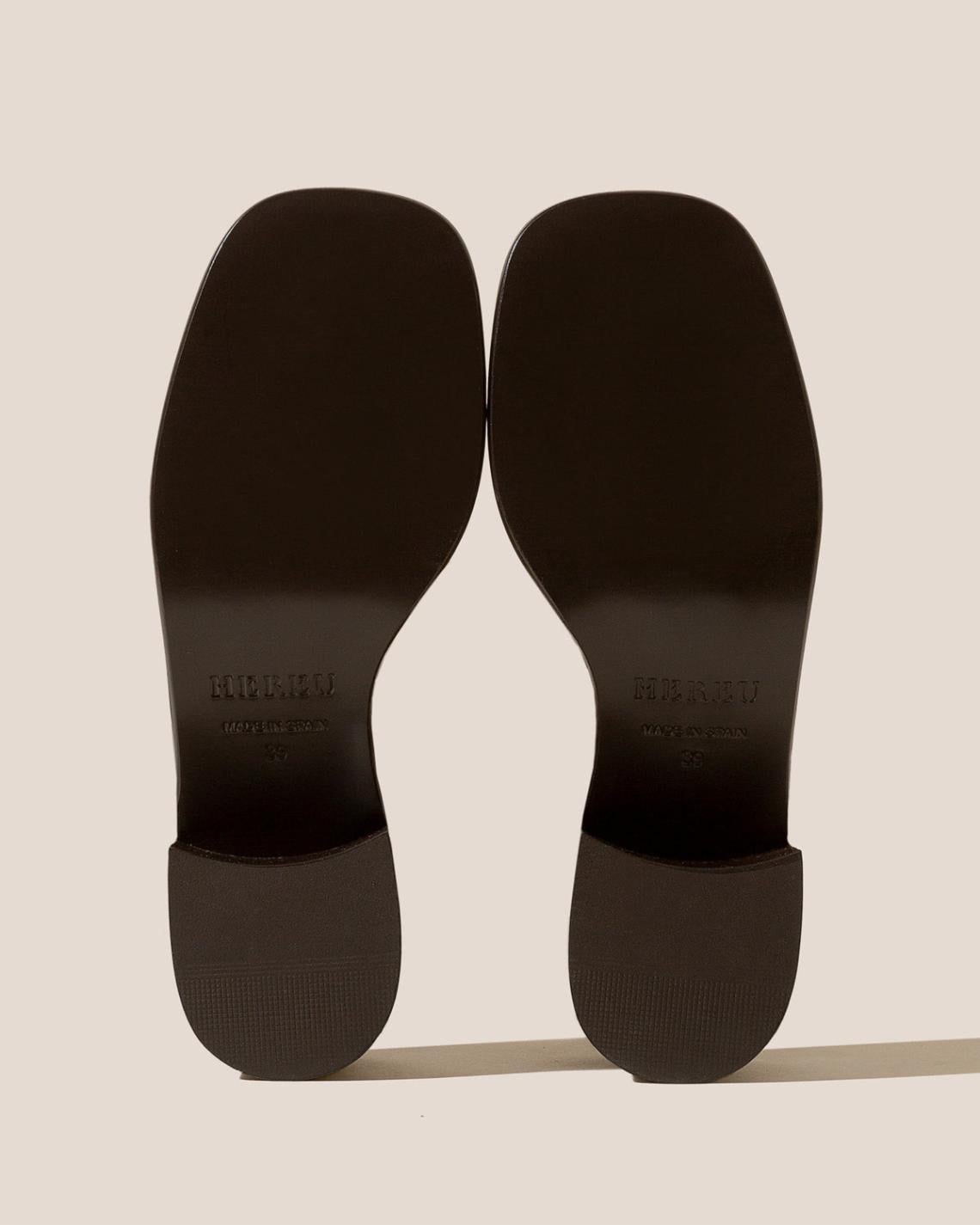 Hereu Heels | ANCORA SQUARED HEELED GLOSSY - Open-Toe Fisherman Sandal - Women