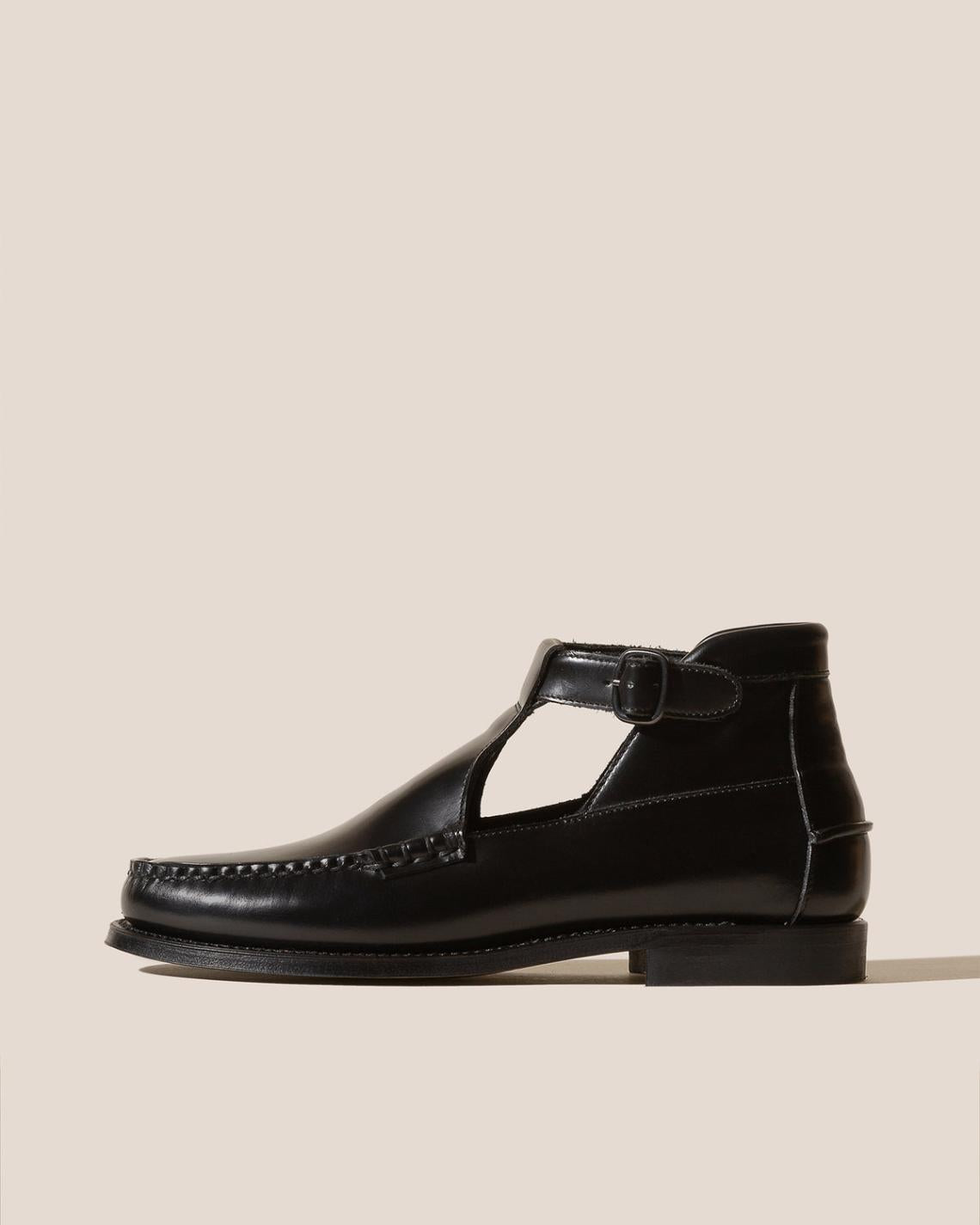 Hereu Loafers | AIELO R - T-bar Low Cut Moccasin Boot - Women