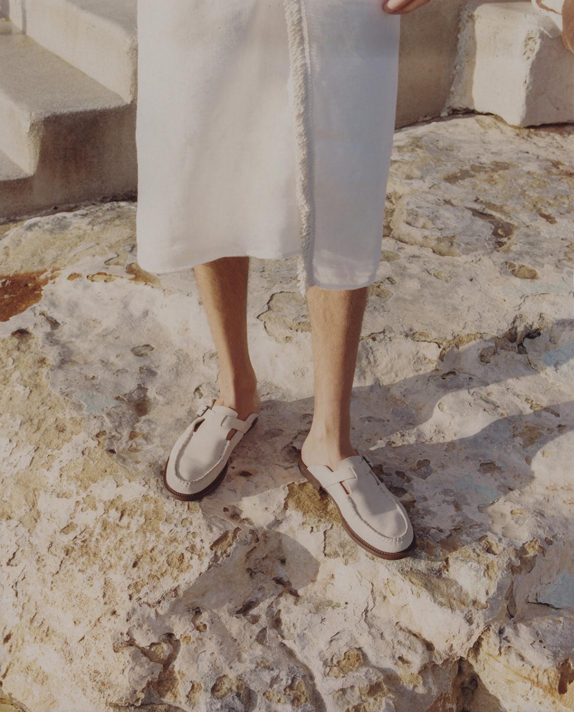 Hereu Loafers | BARRACA - Buckle-strap Mule Loafer - Men