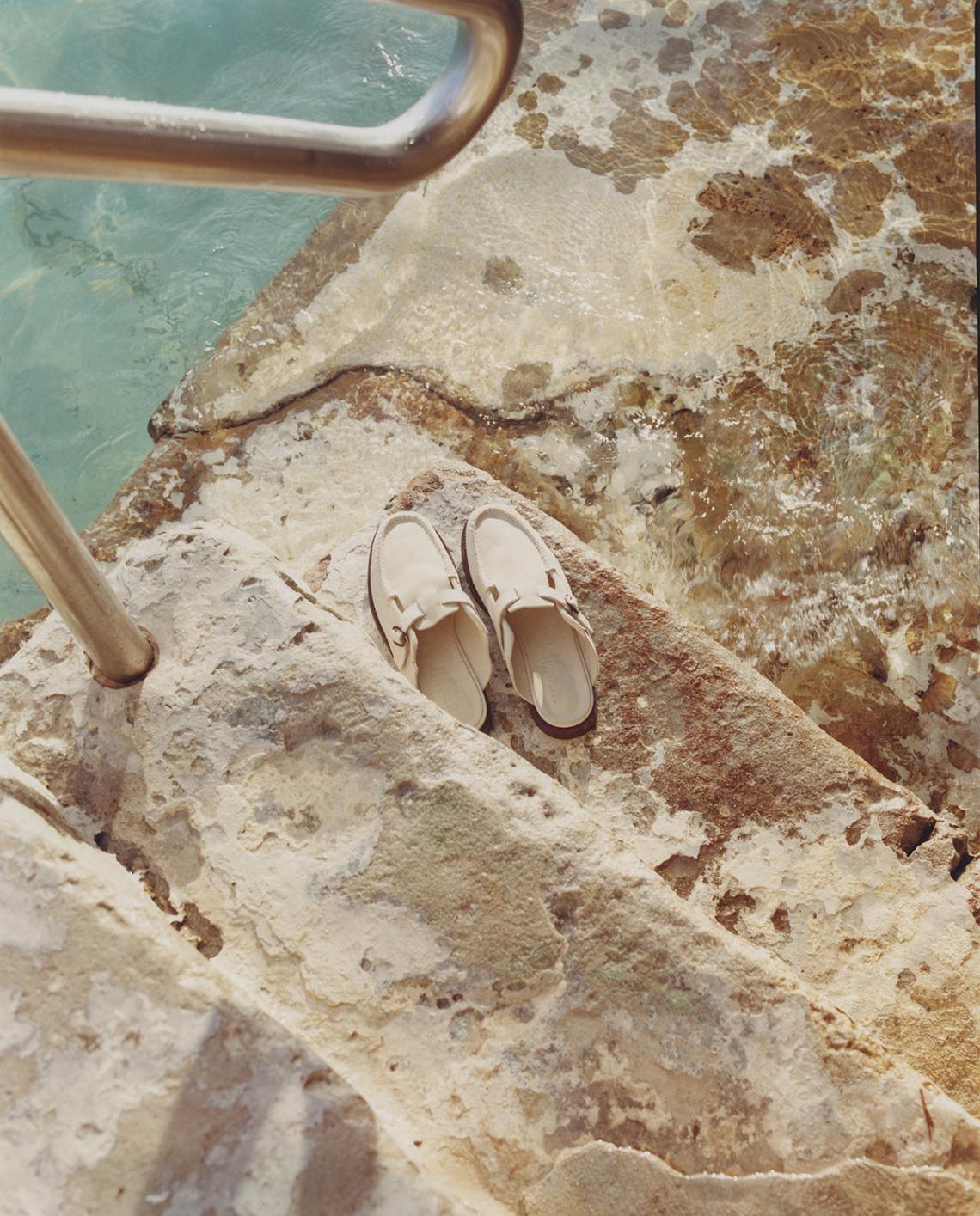 Hereu Loafers | BARRACA - Buckle-strap Mule Loafer - Men