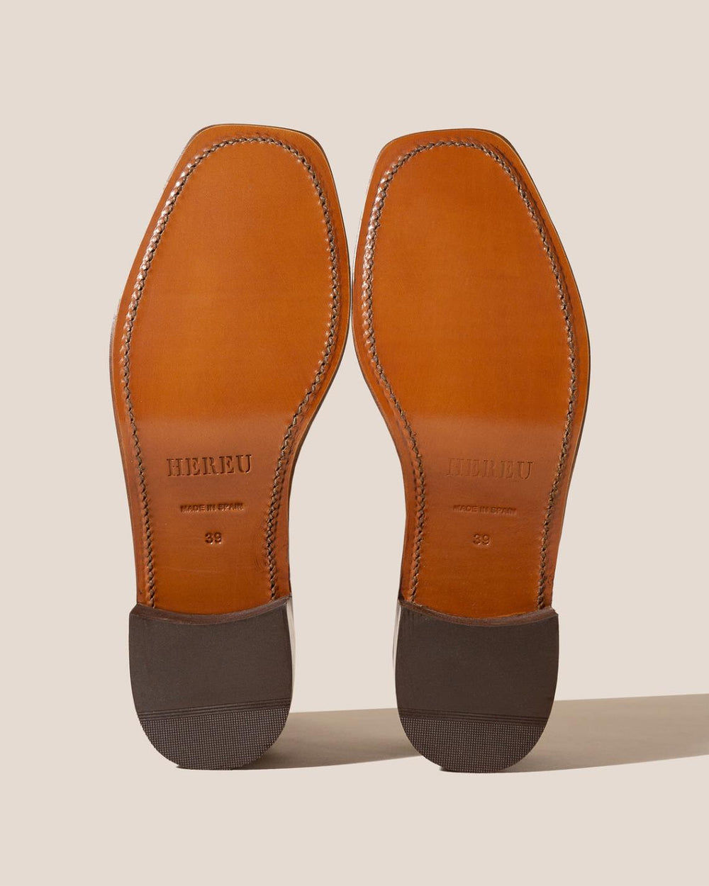 Hereu Loafers | CAIREL - Tasseled Mule Loafer - Women