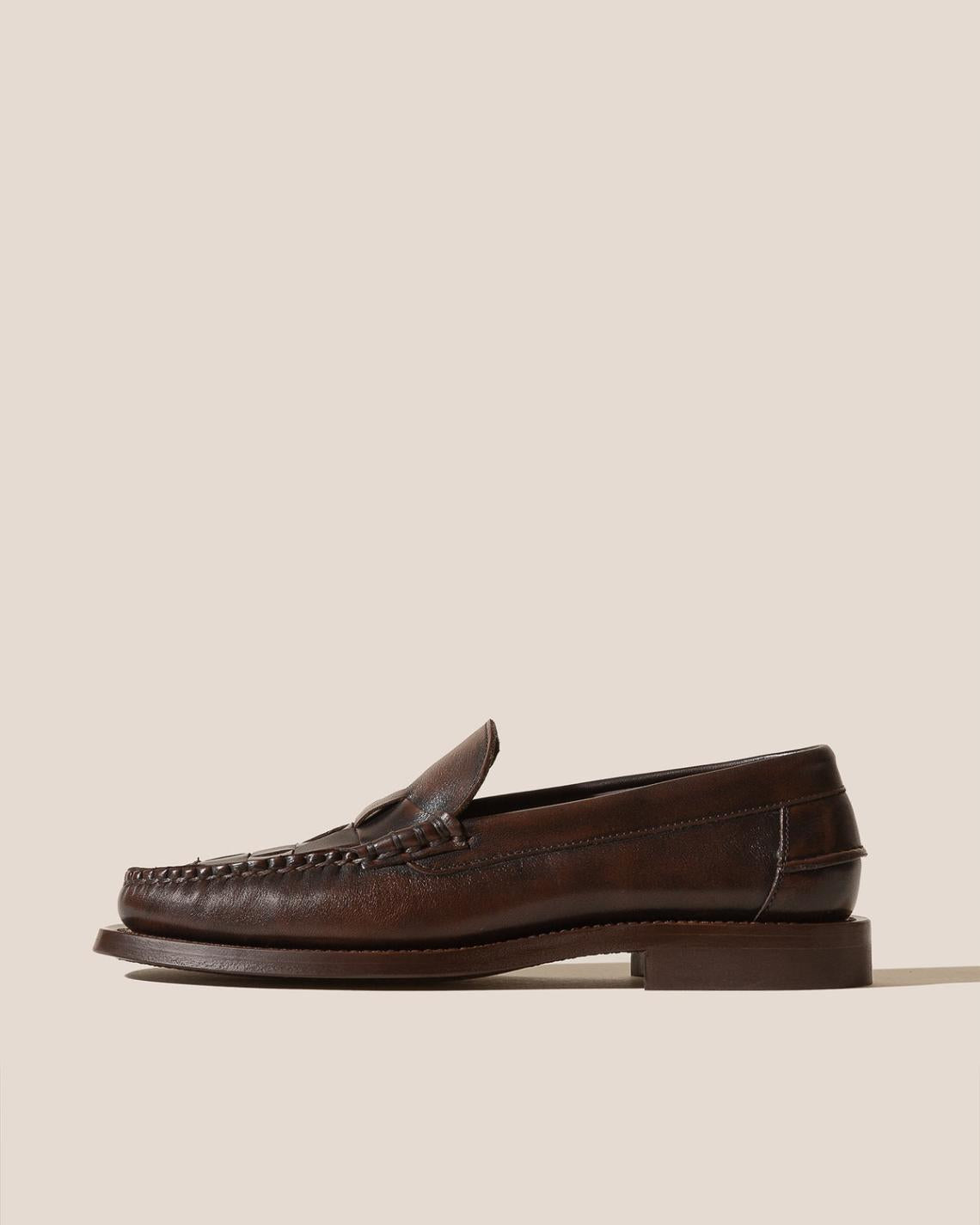 Hereu Loafers | NOMBELA DUOTONE - Interwoven Detail Slip-on Loafer - Women