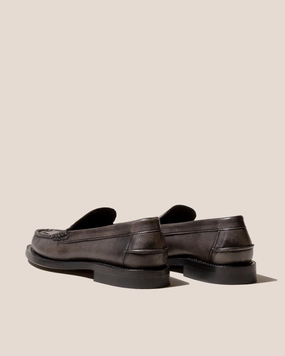 Hereu Loafers | NOMBELA DUOTONE - Interwoven Detail Slip-on Loafer - Women