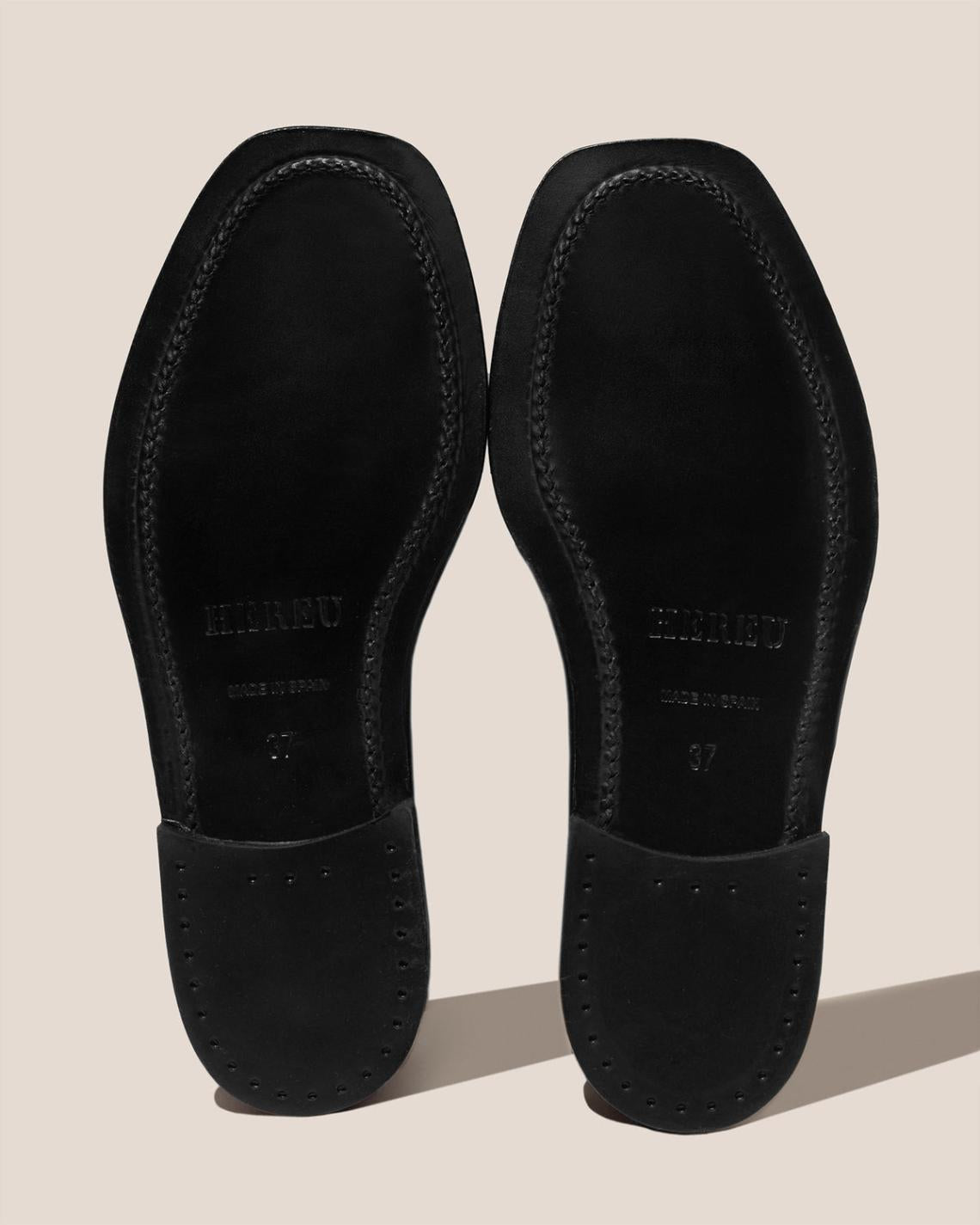 Hereu Loafers | SINEU DUOTONE - Interlaced-detail Slip-on Loafer - Women