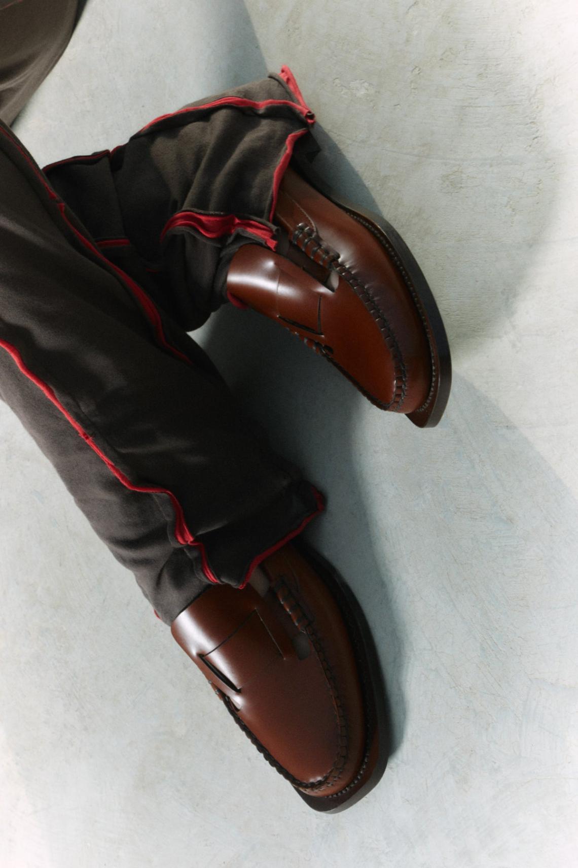 Hereu Loafers | SINEU - Interlaced-detail Slip-on Loafer - Women