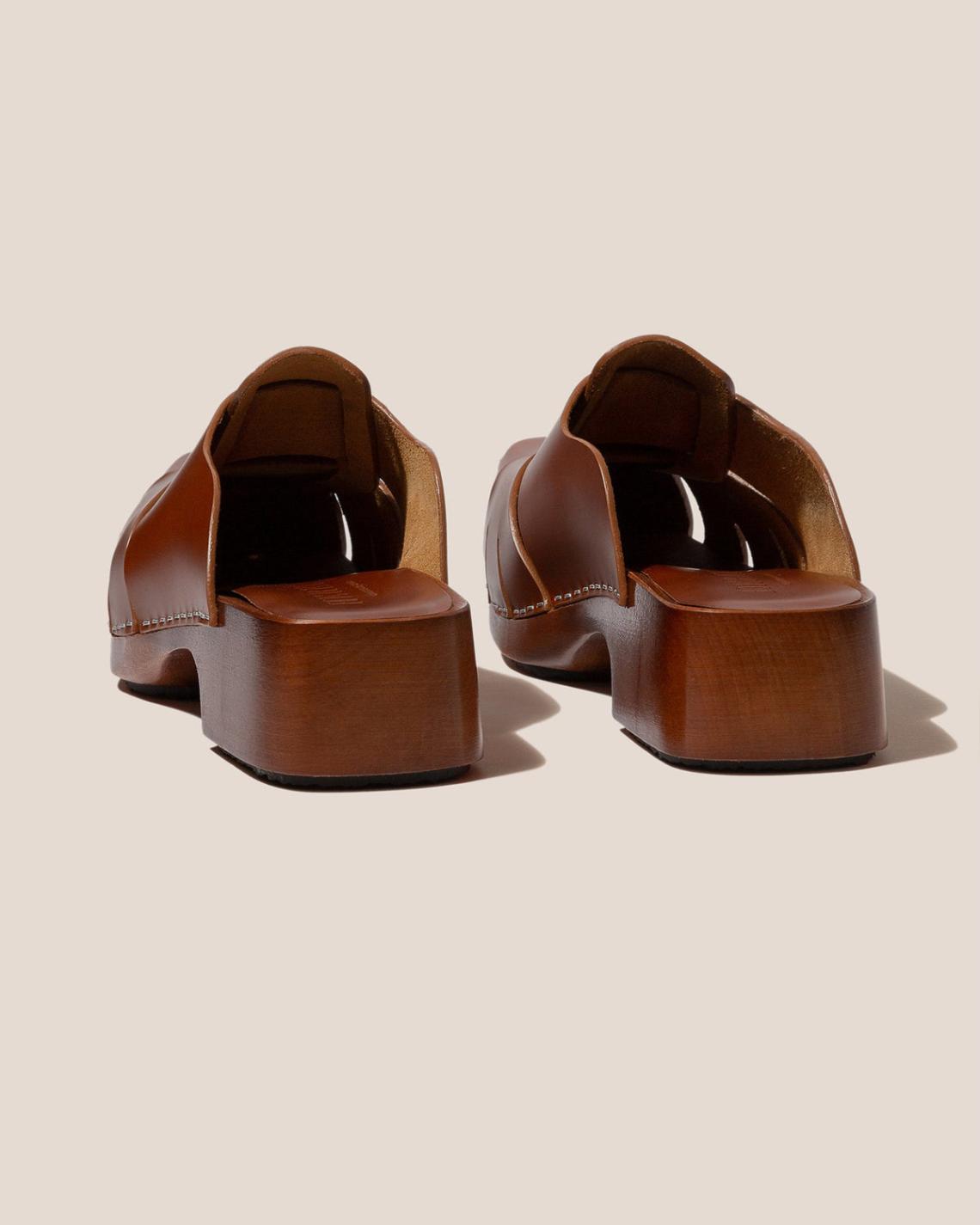 Hereu Sandals | LICIA - Square Toe-Fisherman Mule Clog - Women