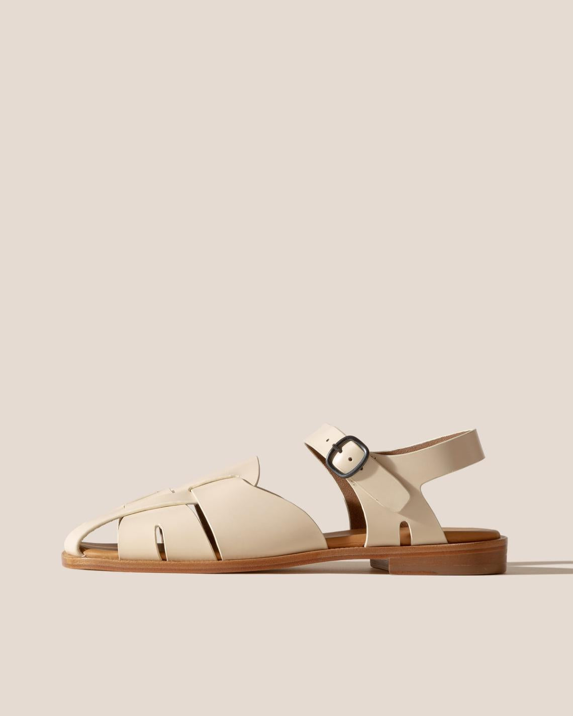 Hereu Sandals | PEDRA - Squared Closed-Toe Fisherman Sandal - Women