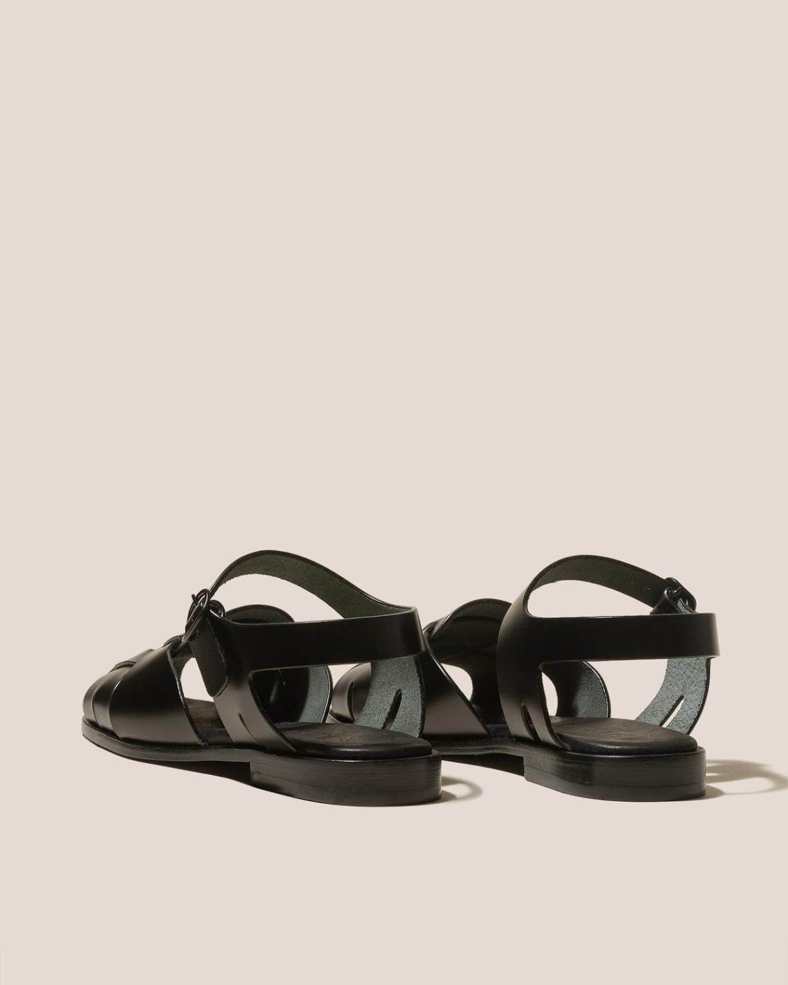 Hereu Sandals | PEDRA - Squared Closed-Toe Fisherman Sandal - Women
