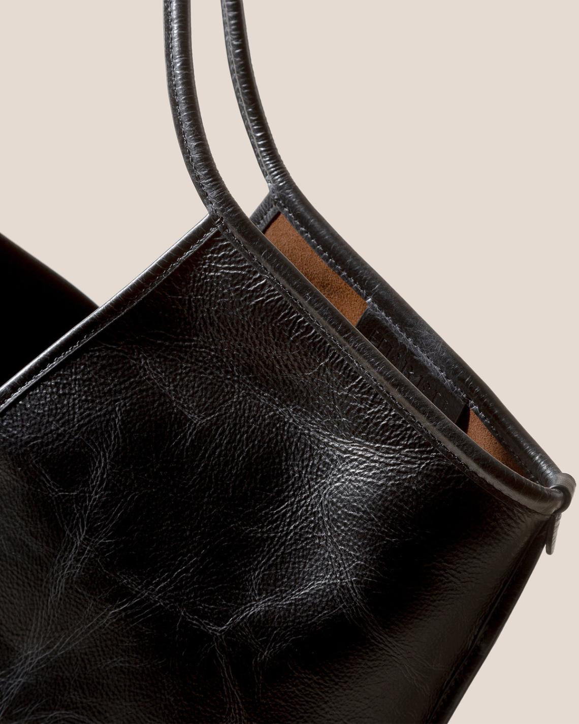 Hereu Shoulder Bags | CALELLA DISTRESSED - Leather Tote Bag - Women/Men