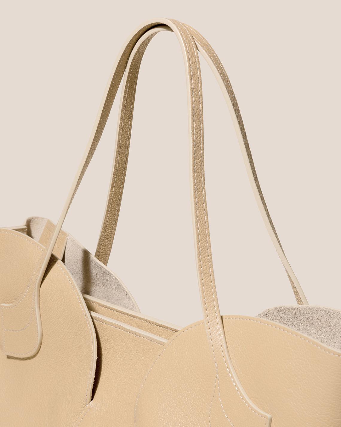 Hereu Shoulder Bags | SEPAL L GRAINY - Large Tulip Shape Zipped Tote Bag - Women