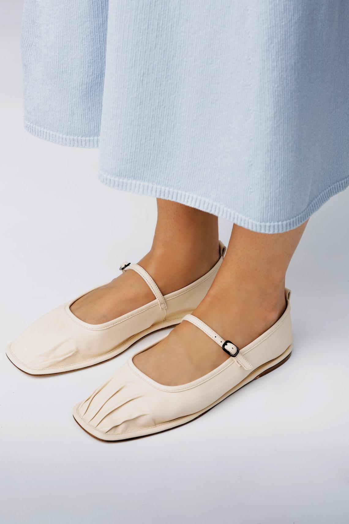 Hereu Soft Shoes | DANSA - Pleated-Toe Mary Jane Pump - Women