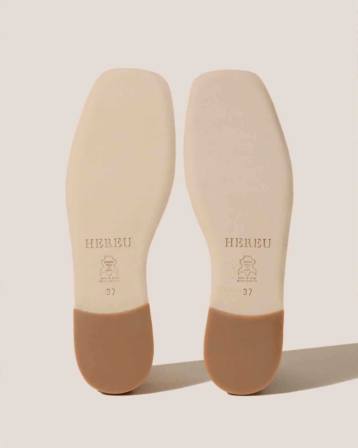 Hereu Soft Shoes | LLASADA CRINKLED GLOSSY - Front-Knot Pump - Women