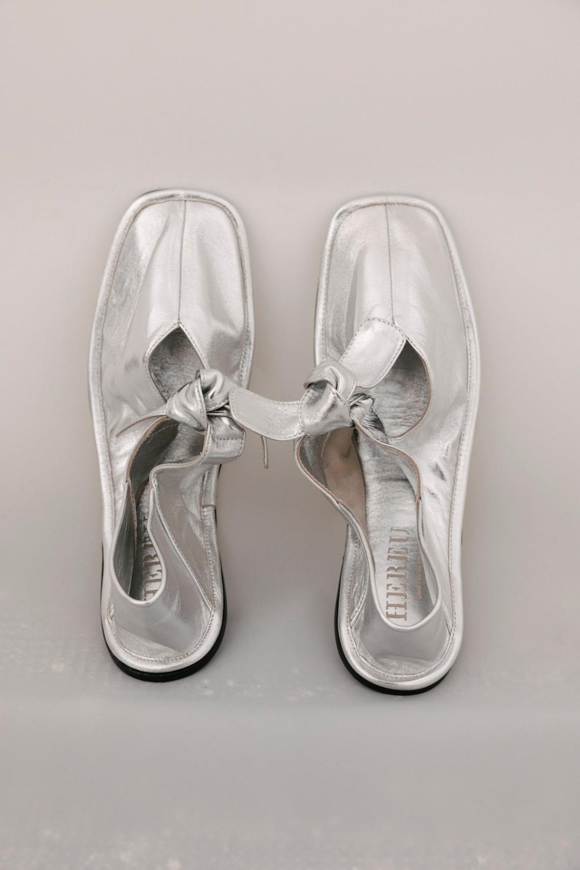 Hereu Soft Shoes | LLASADA - Front-Knot Pump - Women