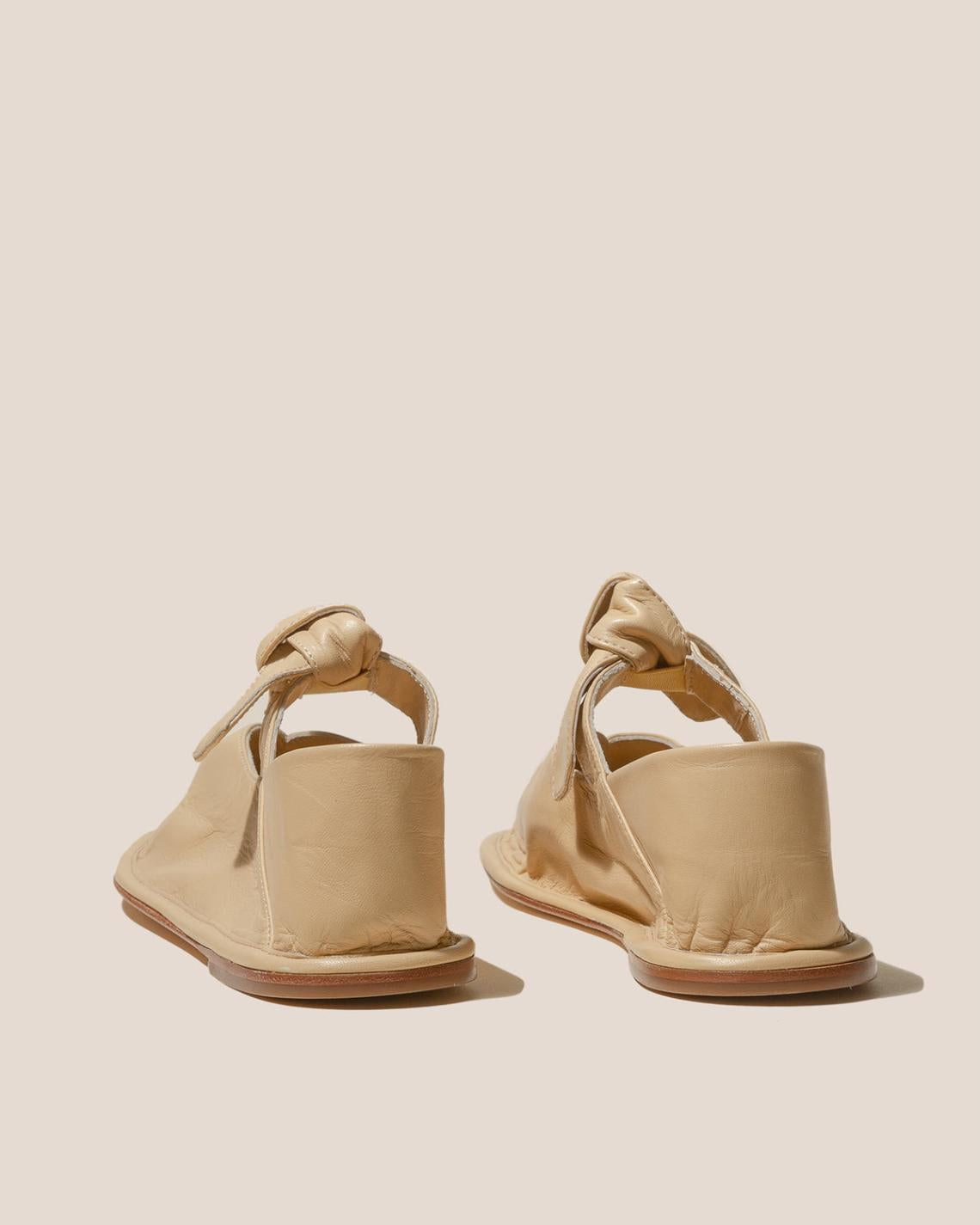 Hereu Soft Shoes | LLASADA - Front-Knot Pump - Women