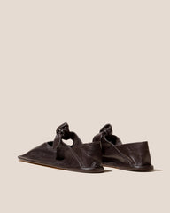 Hereu Soft Shoes | LLASADA SUPPLE SHINY - Front-Knot Pump - Women