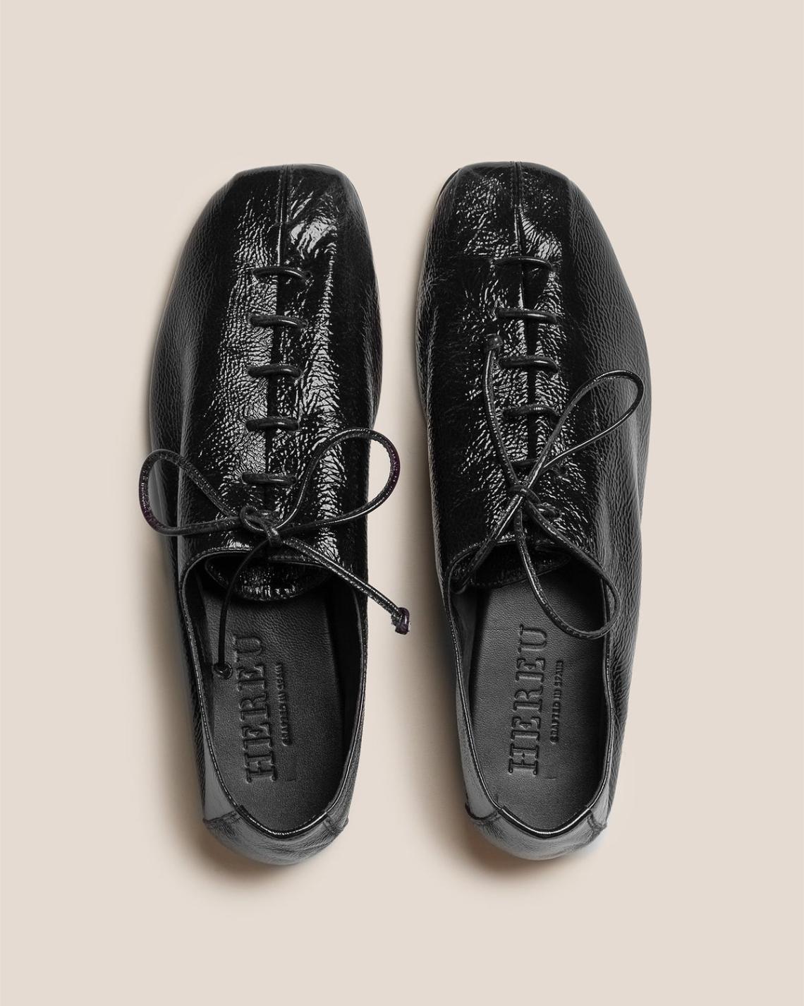 Hereu Soft Shoes | PLEGADA CRINKLED GLOSSY - Deconstructed Lace-up Shoe - Women