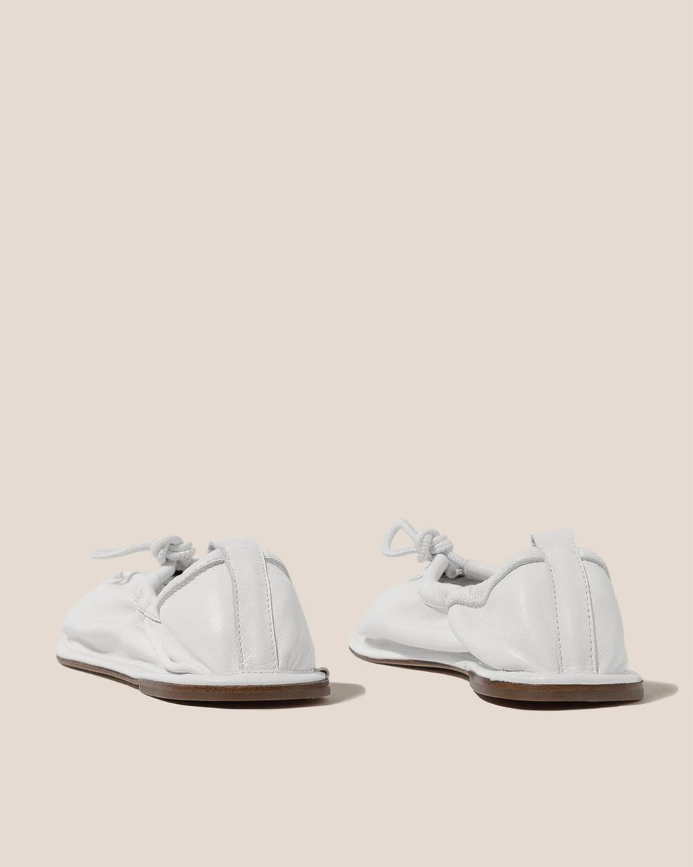 Hereu Soft Shoes | PUNTERA - Pleated-Toe Pump - Women