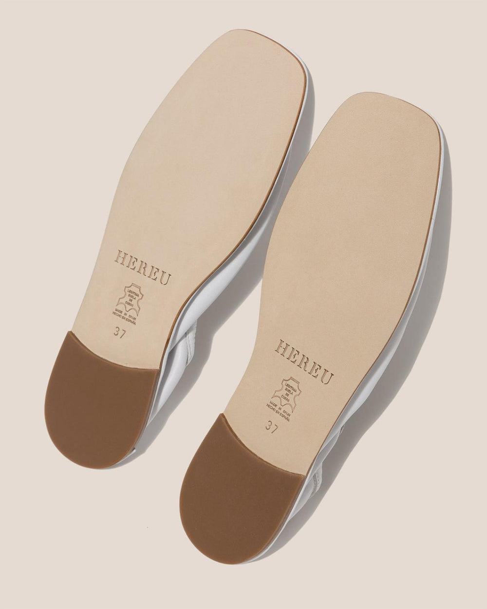 Hereu Soft Shoes | PUNTERA - Pleated-Toe Pump - Women